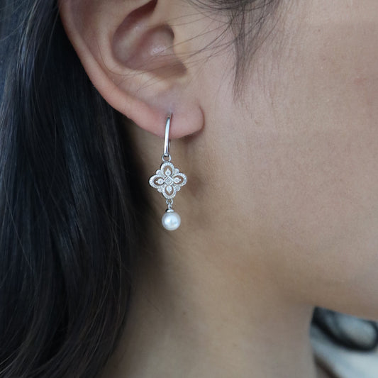 Felicity Pearl Earrings