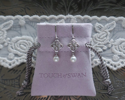 Boucles d'oreilles Felicity en perles
