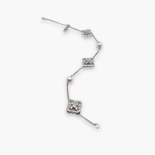 Felicity Pearl Bracelet