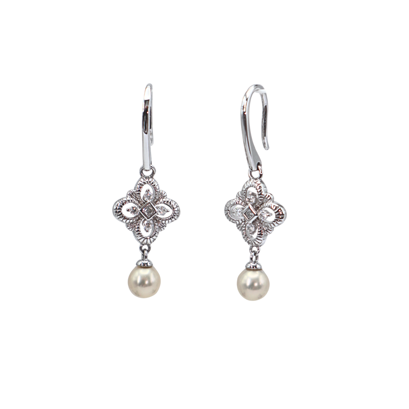 Felicity Pearl Earrings